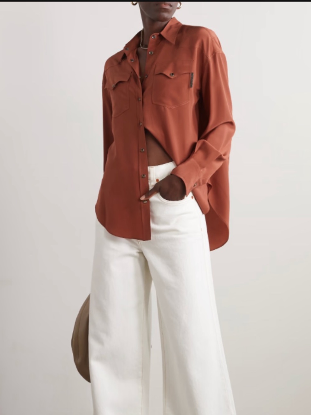 $2150 100% Silk crepe de chine (MED)